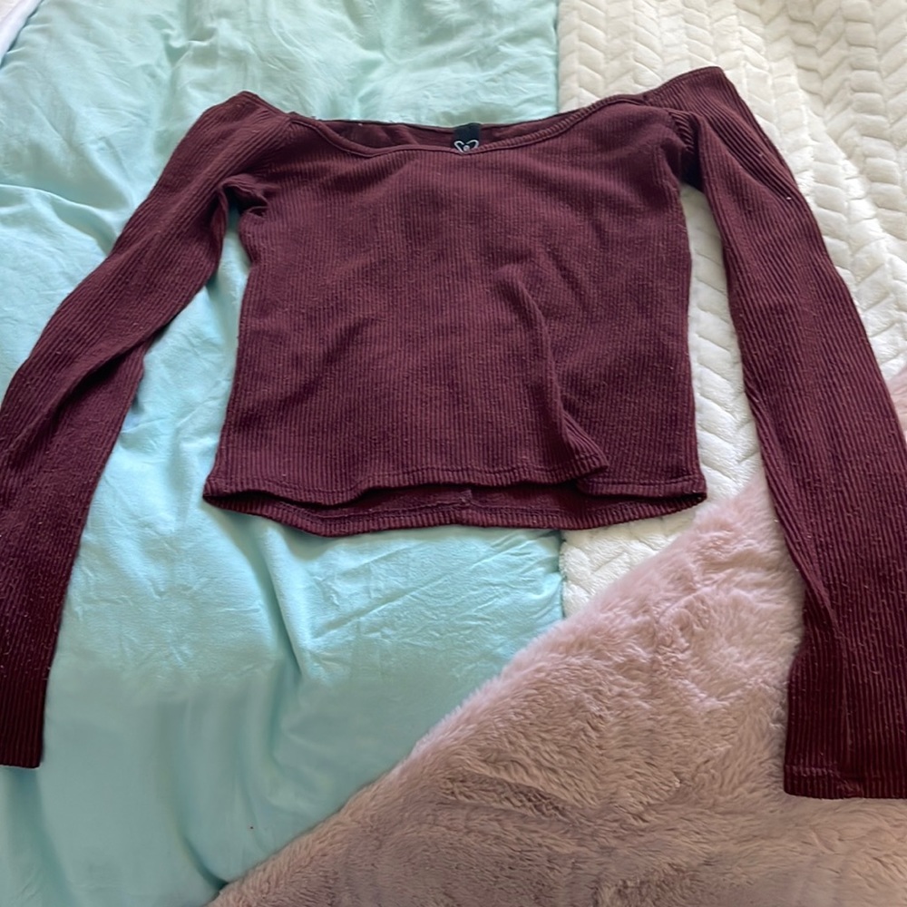 Red, size small xs ,Windsor